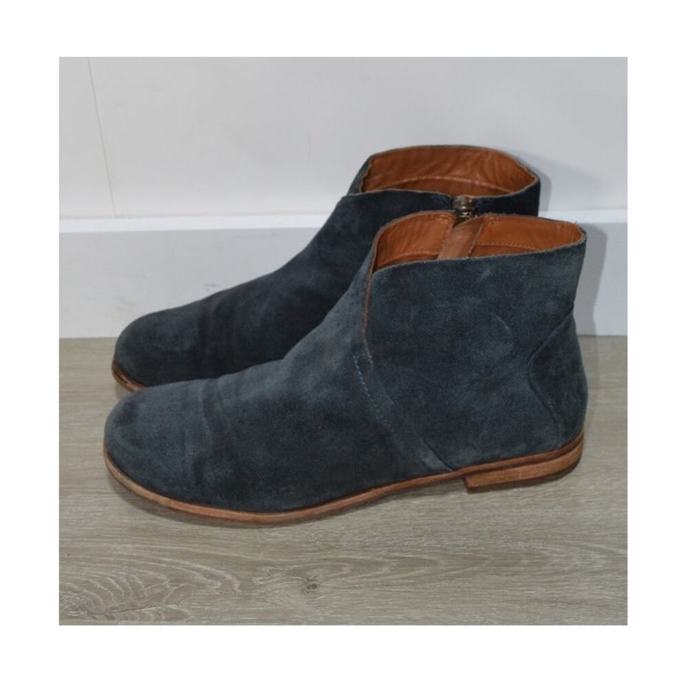 Kork-Ease Woman's Balsa Suede Leather Ankle Boot Navy/Gray Size 11